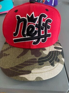 Neff Red Crown with Camo Brim Snapback
